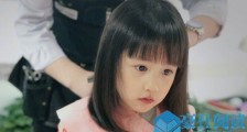 黄磊晒多妹新发型 古灵精怪变小淑女多妹新发型惊艳众人