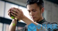 谢霆锋换衣被偷拍是怎么回事 谢霆锋换衣被偷拍什么情况