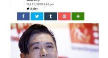周润发捐56亿自己穿15块钱拖鞋