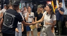 谢娜登澳洲报纸 上头版封面背后原因曝光
