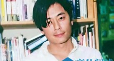 王杰2001年后嗓子变了谁下的毒