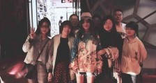 42岁赵薇近照超逆龄,一双筷子腿太抢镜,颜值重回“小燕子”