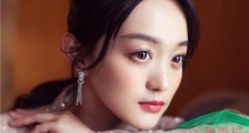 何泓姗与电竞教练胖胖约会被拍 粉丝喊话何泓姗赶快远离渣男
