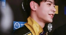 南京hero久竞无畏被赞是电竞小说男主脸 是KPL颜值之光