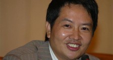 导演刘信达怒批吴京 称吴京不懂得让贤强抢年轻演员饭碗
