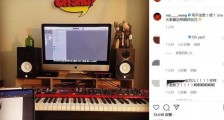 王源分享写歌心得 在异国晒手写歌词照留学公寓曝光