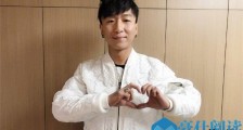 陈羽凡女朋友何某照片 比白百合身体好漂亮怪不得选她