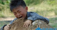 郑伟多高 郑伟长大后的全身照及详细个人资料曝光
