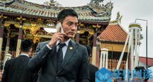 李光洁下面好大 李光洁被p大雕照曝光有点污眼睛