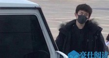 驾校偶遇易烊千玺怎么回事 现场看千玺开车羡慕这些学员们