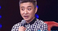 周炜的头发是真白吗 周炜年纪轻轻为何一头白发原因被揭