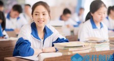 都挺好薇薇安真名叫啥 富二代家境疑曝光竟是美国国籍?