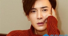 韩栋一家三口怎么回事 韩栋为什么秒删一家三口照片