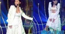 张柏芝走光怎么回事 张柏芝演唱会换衣走光画面不堪入目【最新】