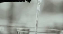 谁阻止郎酒成为下一个茅台