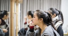 AI能让你变得更美吗?