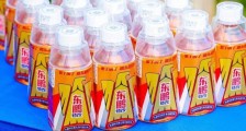 东鹏上市,欲执“牛”耳?