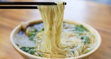 2021年,资本爱上兰州拉面