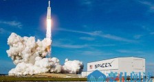 口袋里的「SpaceX火箭发射追踪器」:开场动画就能值回票价?
