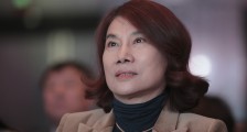 给自己激励8亿后,董明珠要把掉队的格力带往何方?