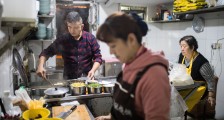 大连锁时代,单打独斗的小餐饮店还有活路吗?