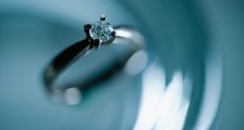 莱绅通灵天价离婚案收上交所监管工作函 实控人地位或不保
