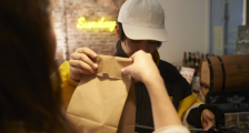 抖音做外卖,到底有没有戏?