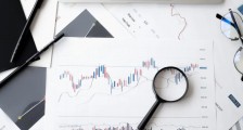 犀牛财经看市:两市继续回调 有色金属板块逆势大涨