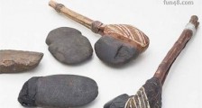 世界上最古老的斧头 5万年前的玄武岩石头斧头