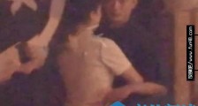 董璇苏小玎同居了吗?继牵手搂腰耳语后,又被拍到一起回家