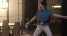 吉娜抱起150斤的郎朗怎么回事?吉娜为什么抱起150斤的郎朗只为证明一件事