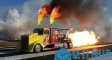 世界上最快的卡车 喷气式卡车时速644公里秒杀跑车