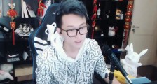 小少焱爆料华炬签约费,88万被老李还价80万,给他时间发展扛大旗
