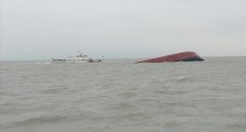航经浙江台州海域一内河船沉没 船员全部获救