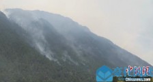 西藏林芝山火火势减弱 民众已疏散