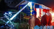 冰雹袭击致福建龙岩电网受损 供电部门紧急抢修保供电