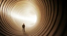 终于有人把「内卷」给讲明白了!