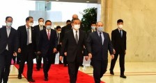 王毅“突访”叙利亚,阿萨德:无条件支持中国!