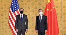 中国正告美国,王毅直接提了三个要求!