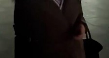 王主任,你凭什么不登记?