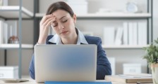 拜耳辞退女华人后续 公司及员工信息被曝光!