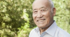 交社保15年后每月拿多少 养老金是如何规定的_社保15年后每月拿多少