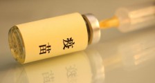 新冠疫苗该怎么分配? 优先向有困难国家提供