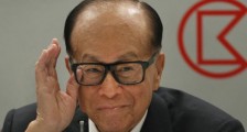 李嘉诚捐款10亿 2020年他捐过钱吗