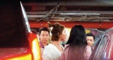 陶喆被爆保姆车上有陌生美女要出轨?娱乐圈又一个明星出轨?