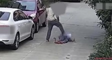 老人劝别摔车遭毒打怎么回事 原因始末曝光男子行径令人气愤【图】