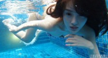 李小璐艳照盘点 天浴露点剧照不雅视频流出