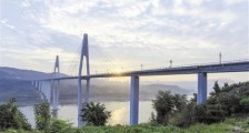 周建庭:国内15个省市的2000多座桥经他“妙手回春”
