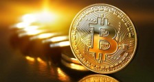 比特币暴跌最新消息  比特币跌破4500美元